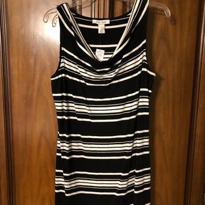 White House Black Market tunic